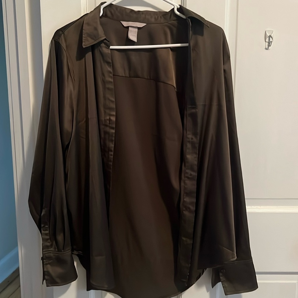 H&M Olive Button Down Satin Blouse | M